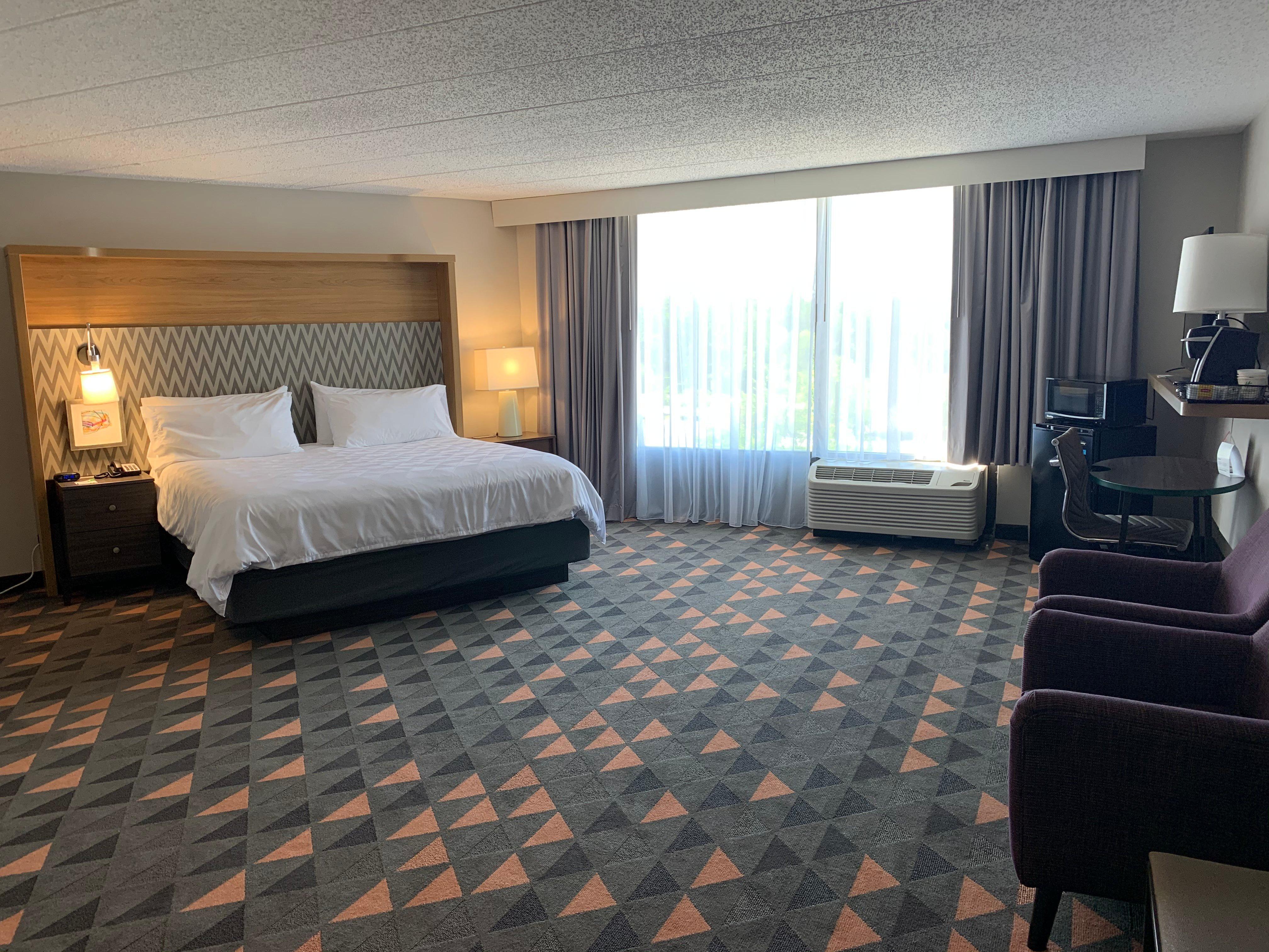 Holiday Inn Chicago Nw Crystal Lk Conv Ctr By Ihg Кристъл Лейк Екстериор снимка