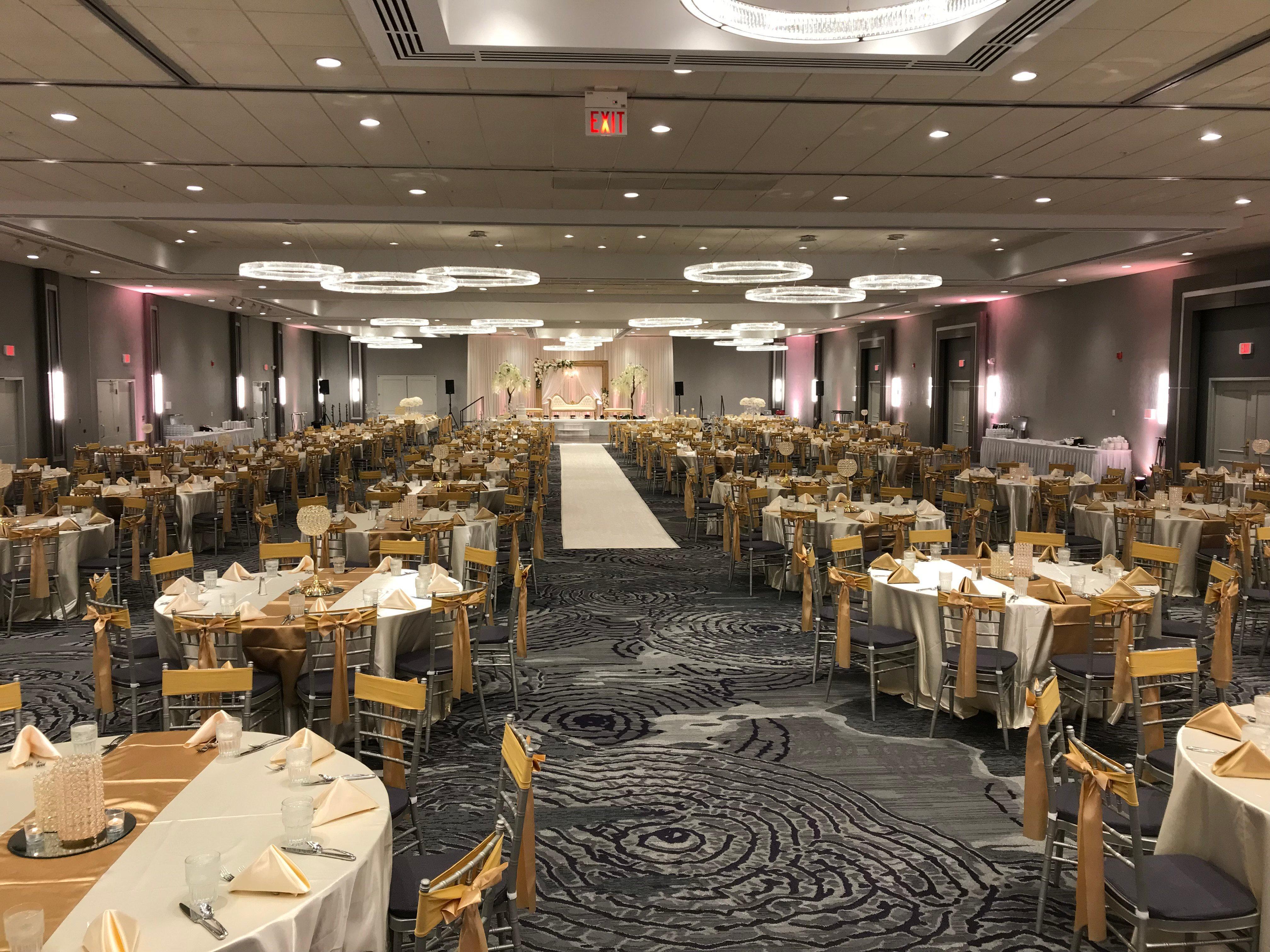 Holiday Inn Chicago Nw Crystal Lk Conv Ctr By Ihg Кристъл Лейк Екстериор снимка