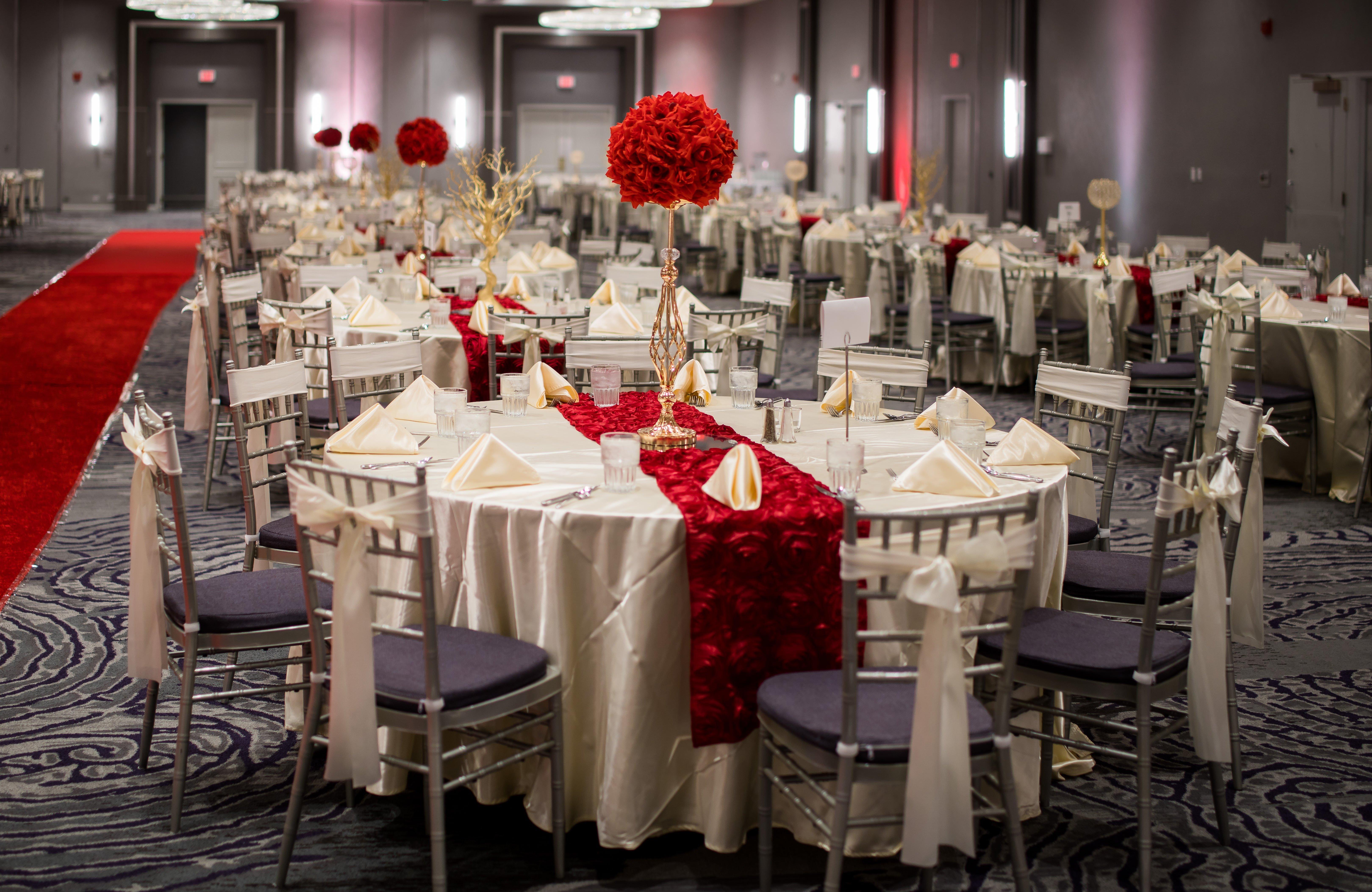 Holiday Inn Chicago Nw Crystal Lk Conv Ctr By Ihg Кристъл Лейк Екстериор снимка