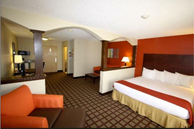 Holiday Inn Chicago Nw Crystal Lk Conv Ctr By Ihg Кристъл Лейк Екстериор снимка